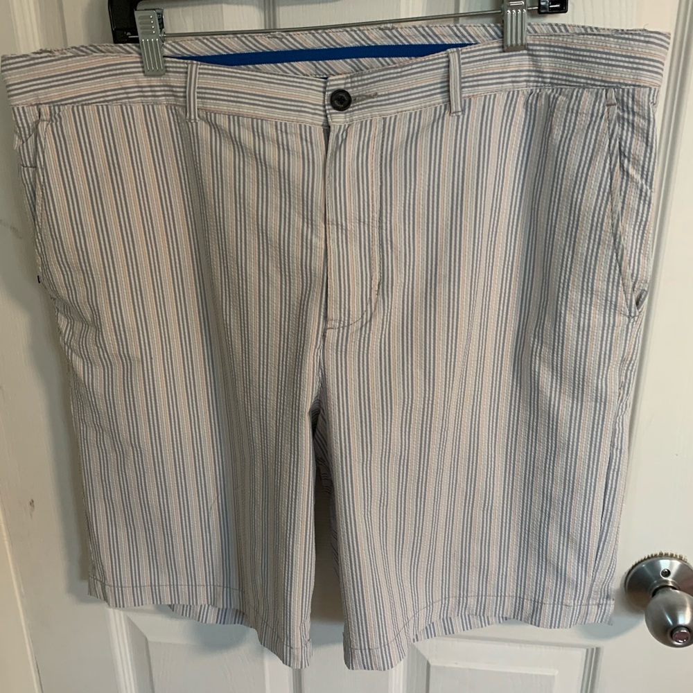 Tommy Bahama Seersucker Long Shorts: White/Blue/Coral- Men’s 38w 10” inseam